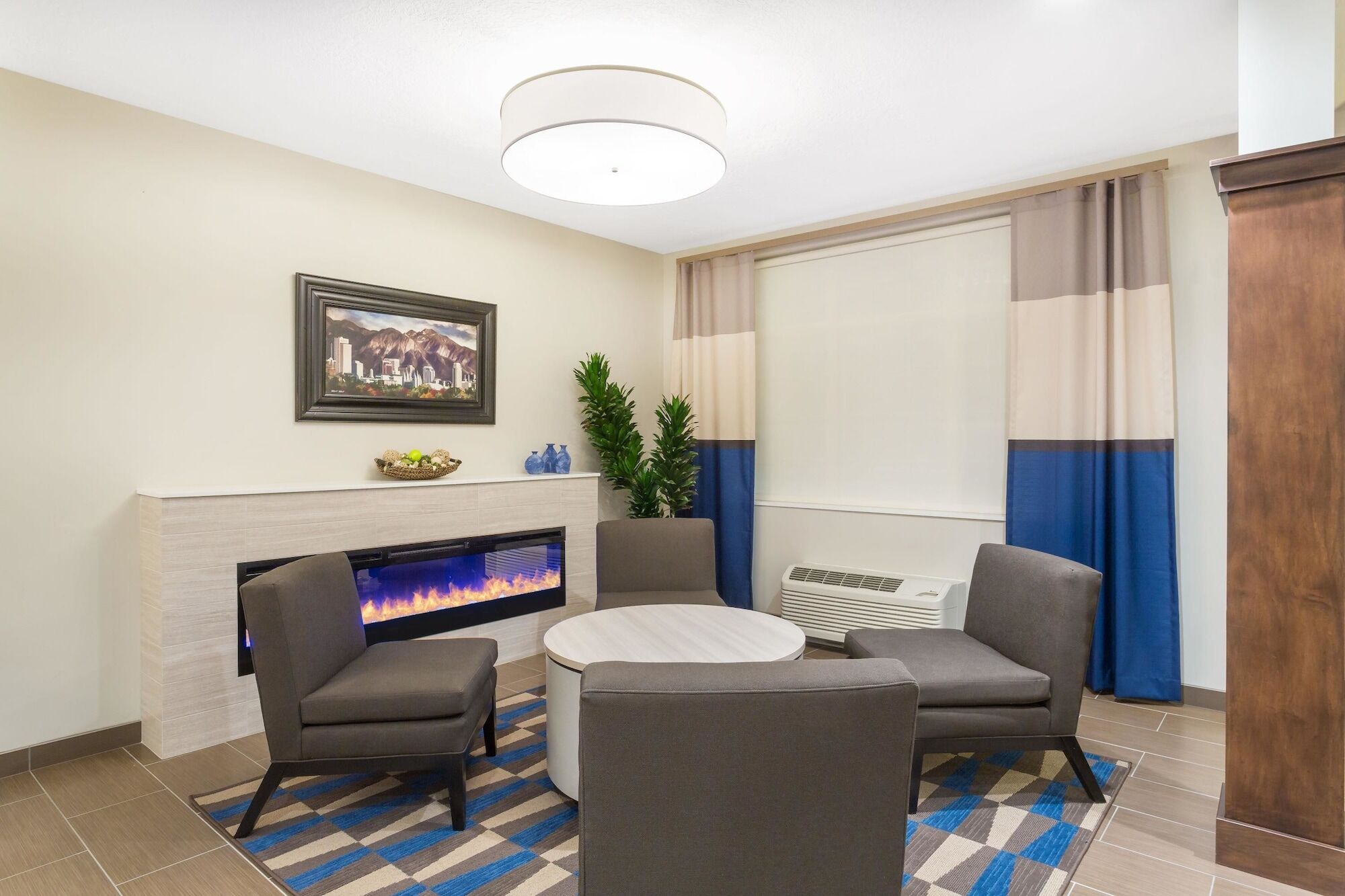 Microtel Inn & Suites By Wyndham ספרינגוויל מראה חיצוני תמונה
