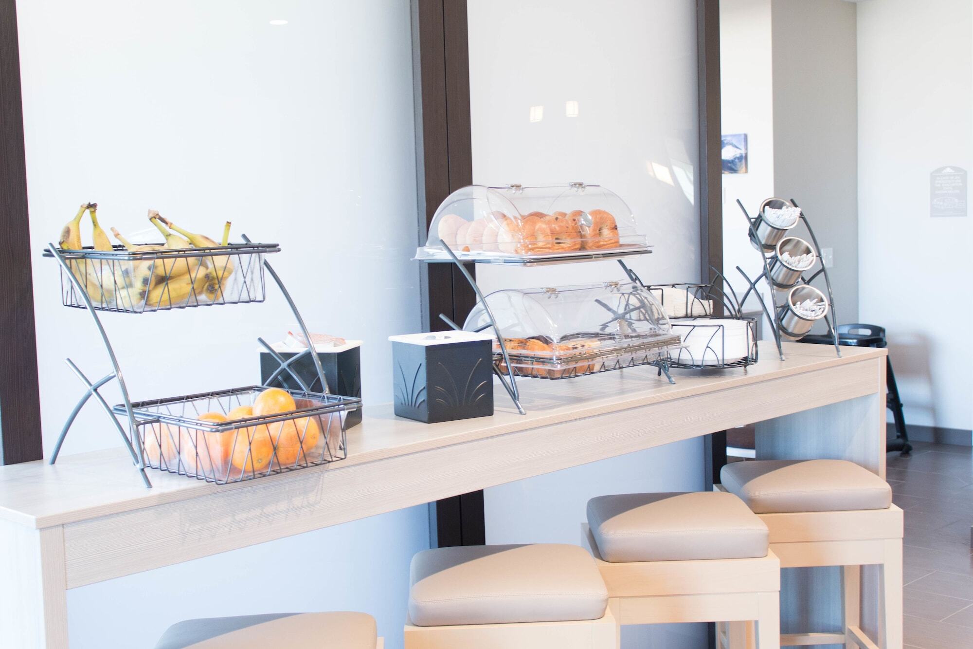 Microtel Inn & Suites By Wyndham ספרינגוויל מראה חיצוני תמונה