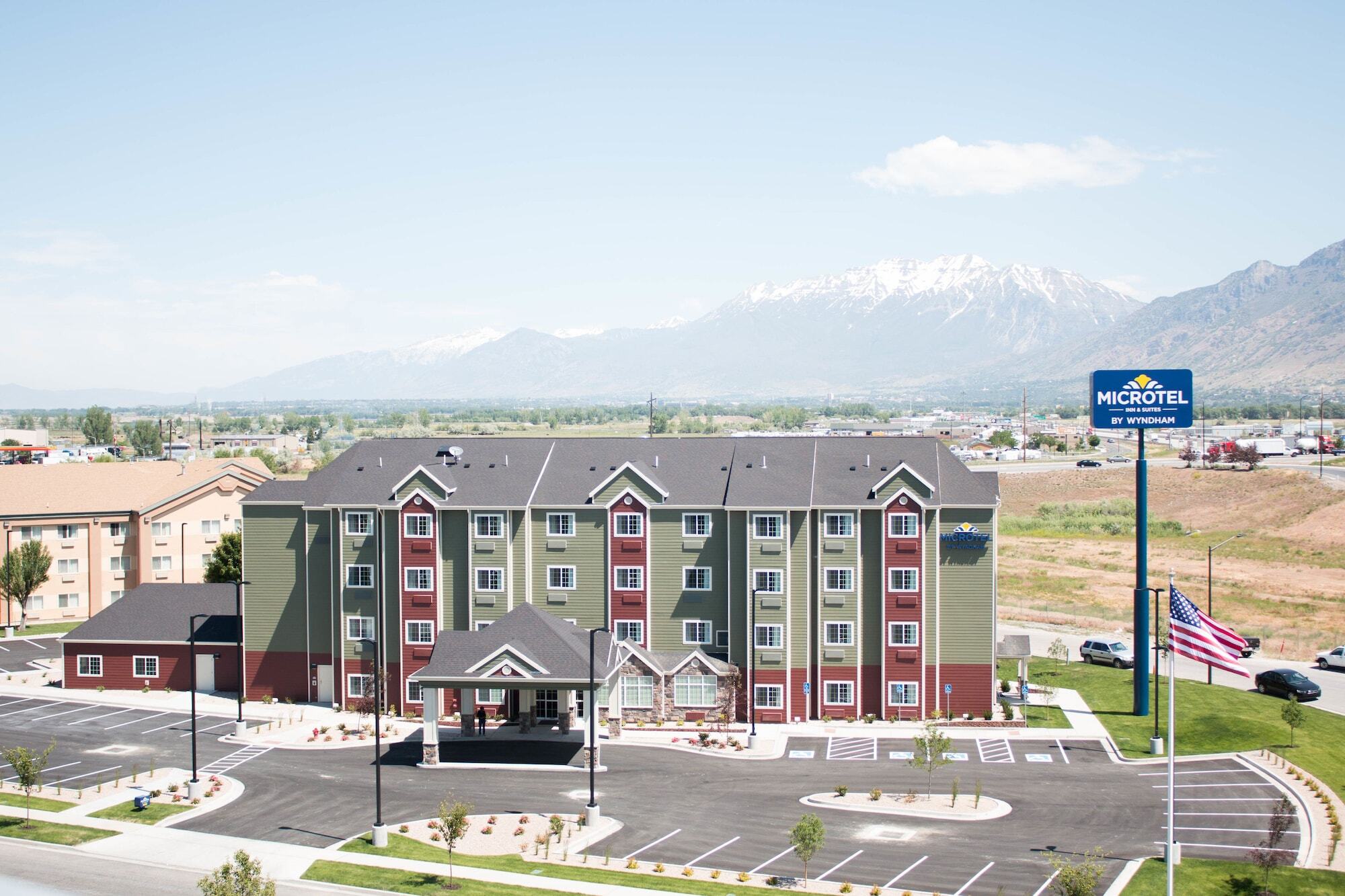 Microtel Inn & Suites By Wyndham ספרינגוויל מראה חיצוני תמונה